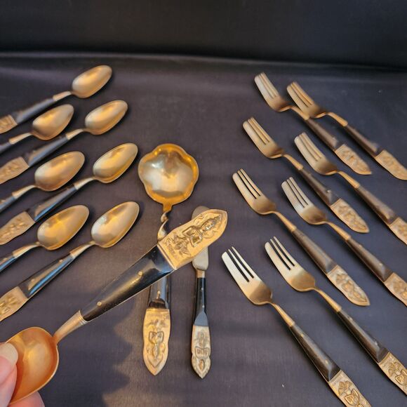 Siam Buddha Dessert Set Brass Bronze Cutlery w Teak Handle 18 Pc Flatware for 8 - Picture 1 of 10
